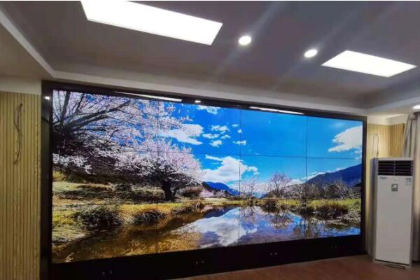 液晶拼接屏使用注意事項(xiàng)與維護(hù)保養(yǎng)方法