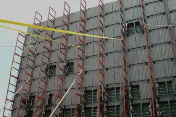 led顯示屏安裝現(xiàn)場